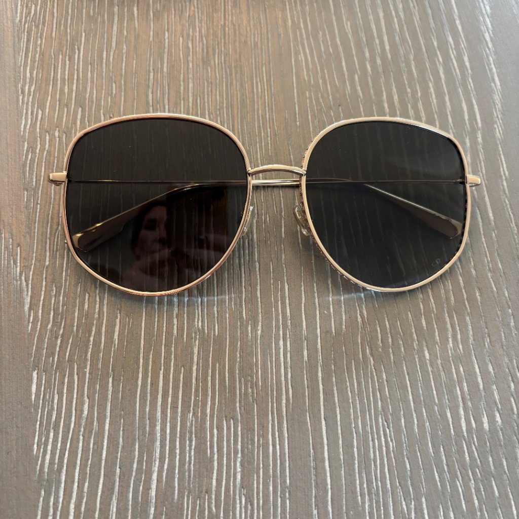 Christian Dior 2 00086 Gold Metal Frame Soft Square Sunglasses Nwot